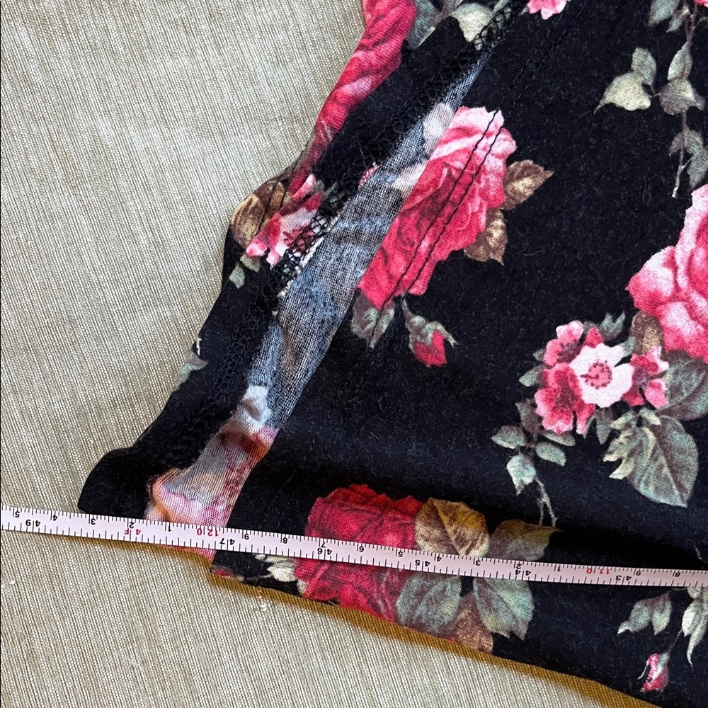 Chris & Carol Black Floral Long Sleeve Dress - Picture 8 of 8